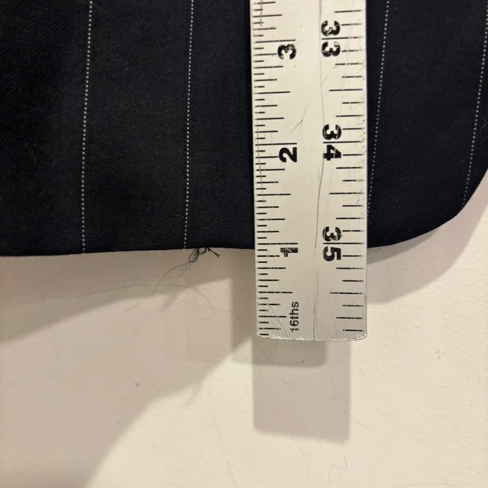 Armani Collezioni Mens Navy Pinstripe Wool Blazer Sport Coat Made in Italy 42L